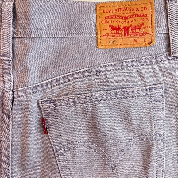 Levi’s 501 distressed shorts - Picture 3 of 7